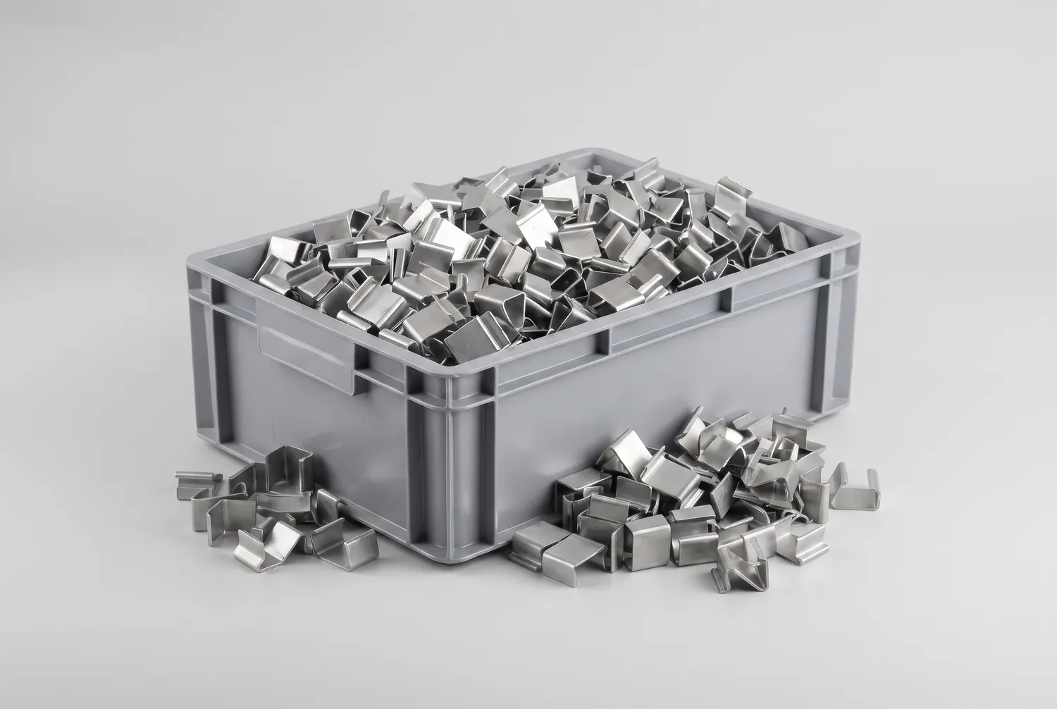 Tote of brackets