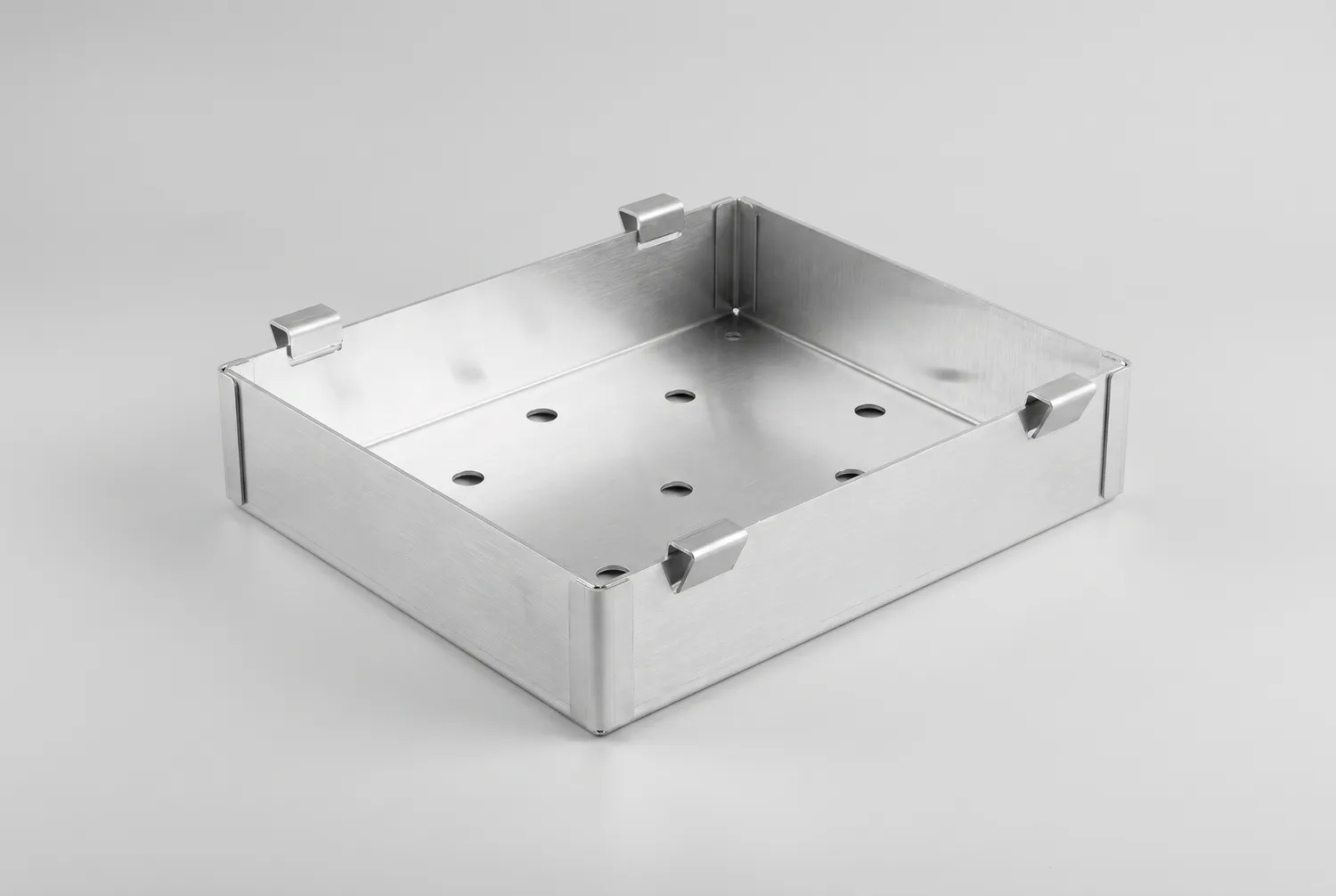 Battery tray