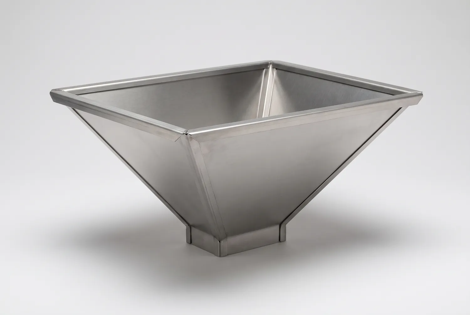 Hopper funnel