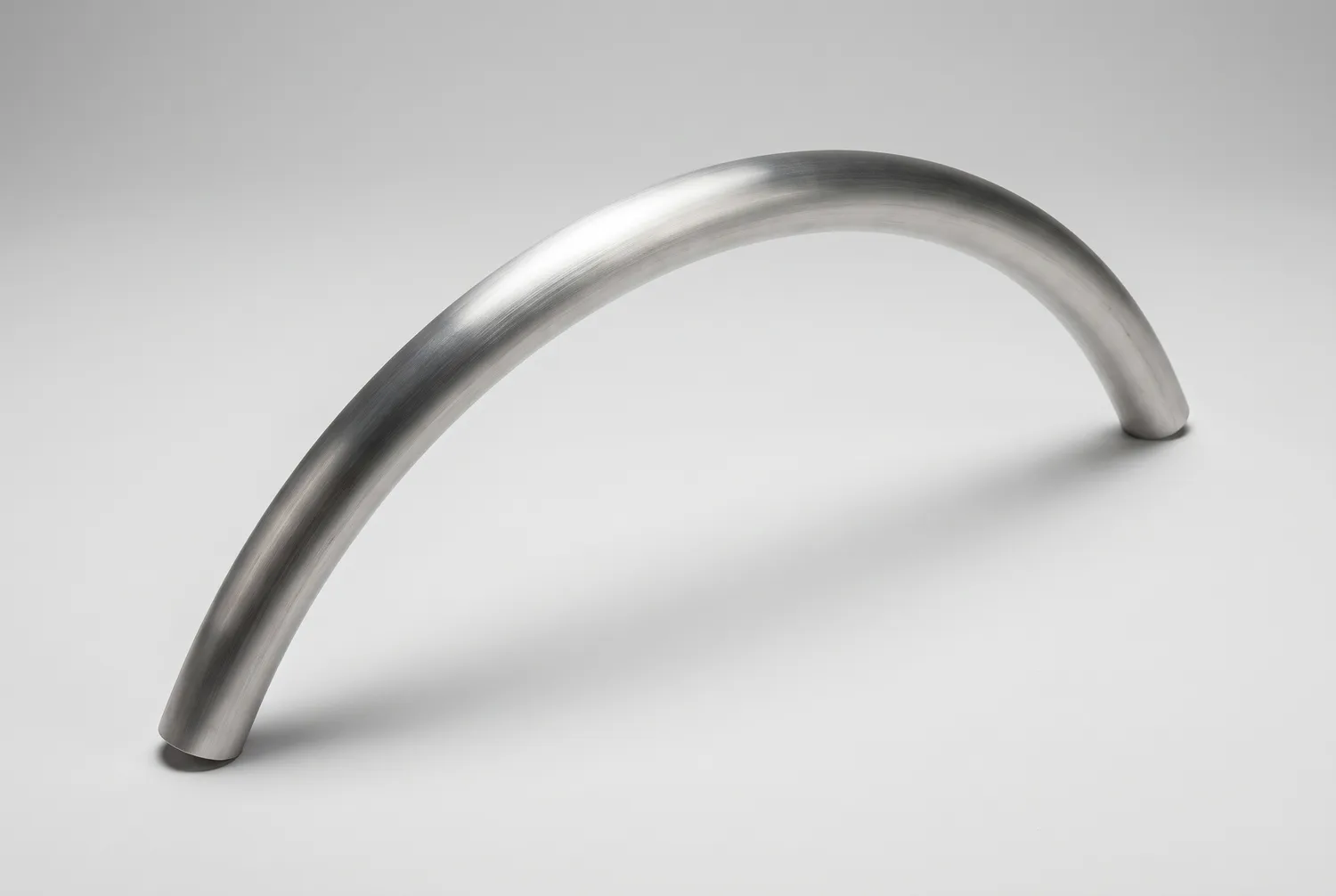 Curved mullion