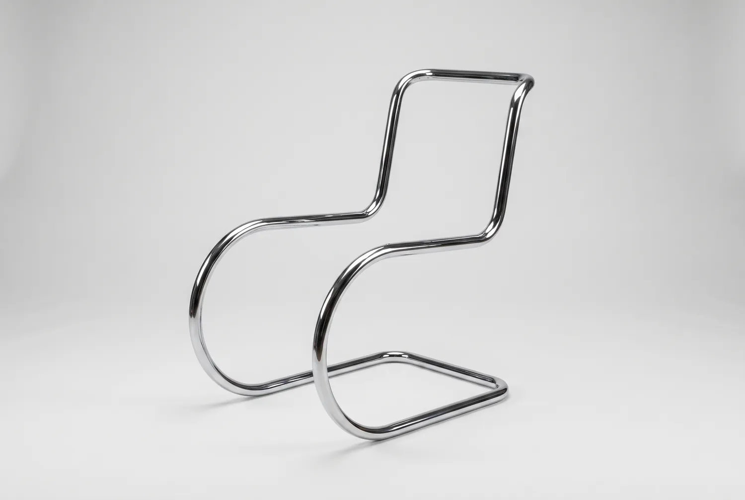 Cantilever chair