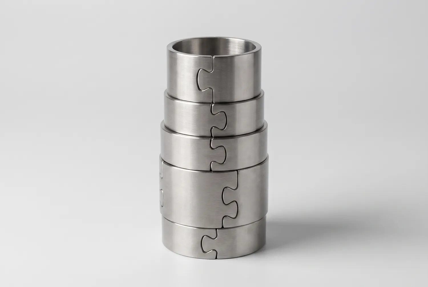 Interlocking rings